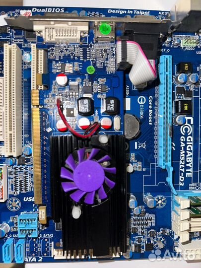 Материнская плата с процессором и памятью