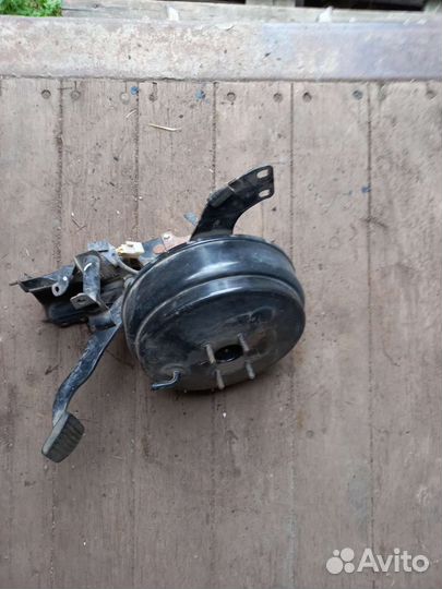 Вакумный усилитель тормозов Фусо Кантер Е3,Е4