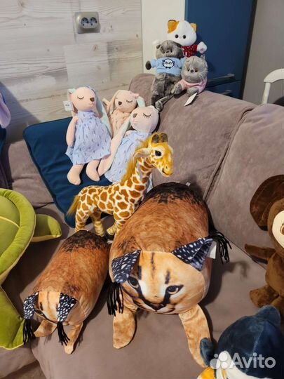 Стич, чебурашка, шлёпа, жираф, черепаха, зайка