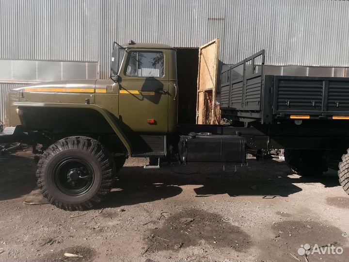 Урал 4320-1951-60, 2002