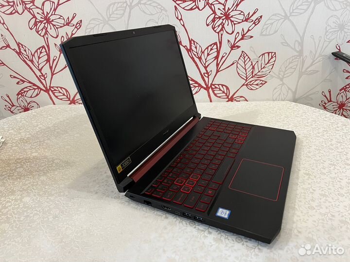 Игровой ноутбук Acer Nitro 5 AN515-54-5304 NH.Q96E