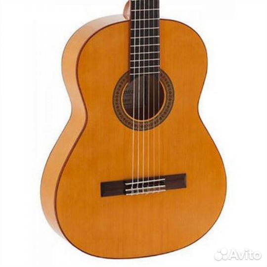 Классическая гитара Admira Triana