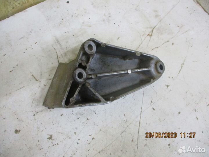 Кронштейн генератора Дэу Нексия n150 (2011)