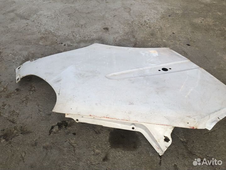 Крыло правое на газель