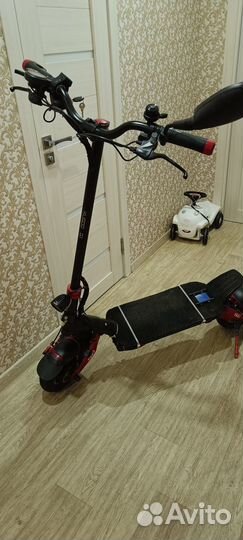 Электросамокат kugoo g1