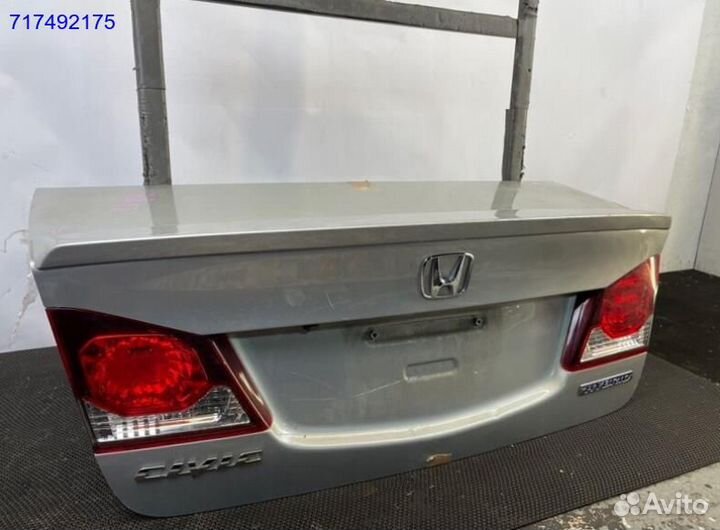 Крышка багажника Honda Civic 4D