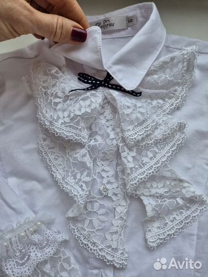 Блузки и рубашки в школу