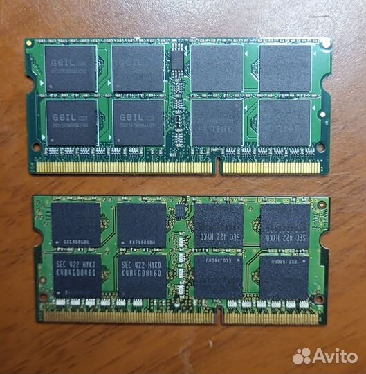 Две плашки оперативной памяти для ноутбуков (8 гб)
