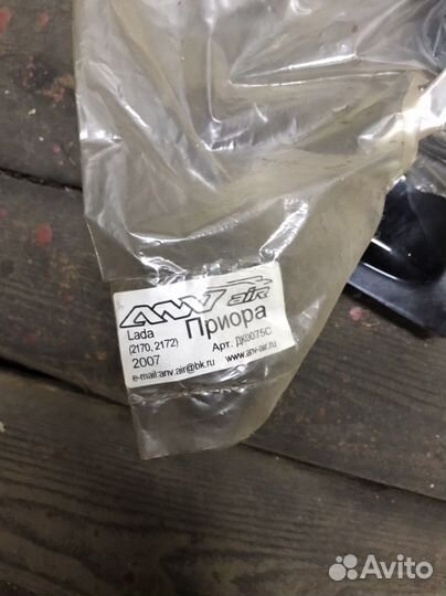 Дифлекторы приора седан