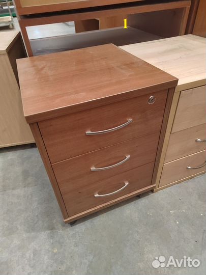 Офисная мебель