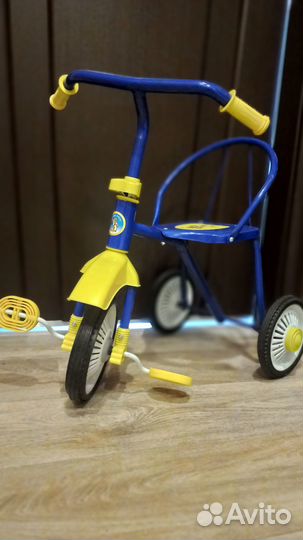 Велосипед детский трехколесный новый Лёвушка