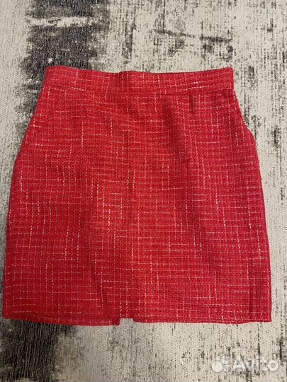 Костюм женский с юбкой