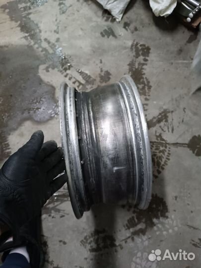 Литье диски r16 5x127 на Jeep Grand Cherokee wj