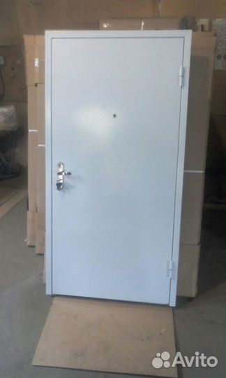 Двери противопожарные, технические металлические