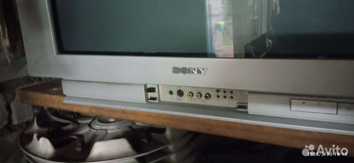 Телевизор sony trinitron