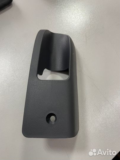 Накладка ручки открывания лючка бака Elantra 00