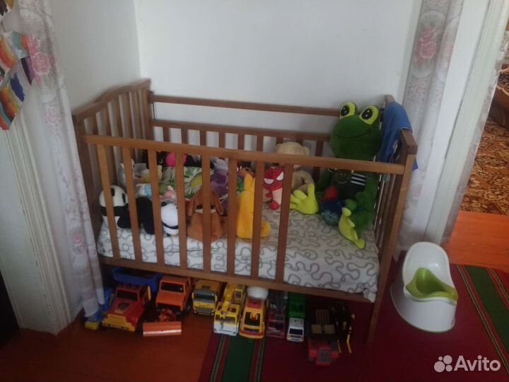 Кроватка детская