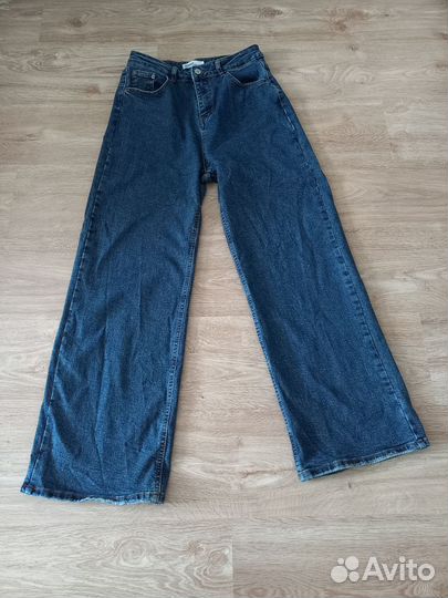 Джинсы клеш женские