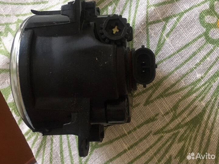 Фара противотуманная Форд, Рено и др