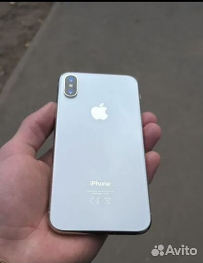 iPhone Xs, 64 ГБ