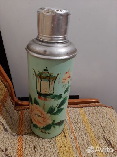 Термос с олимпиской символикой