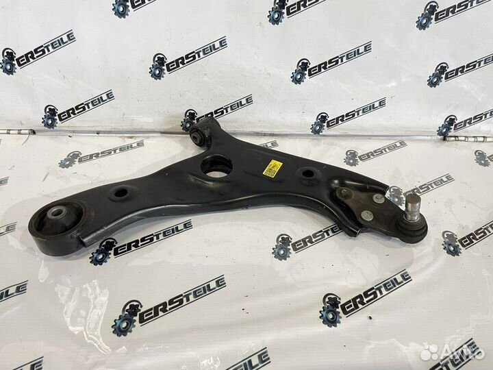 Рычаг передний правый Hyundai Santa Fe 4 TM