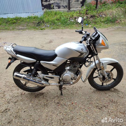 Yamaha ybr125