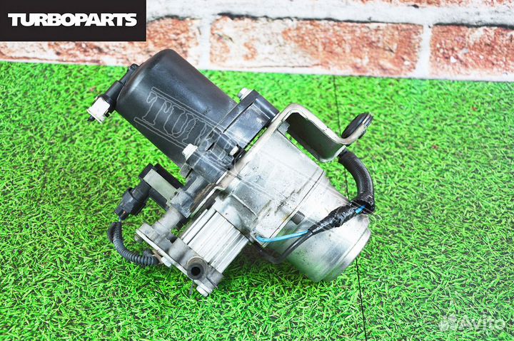 Компрессора пневмоподвески Toyota Crown Majesta