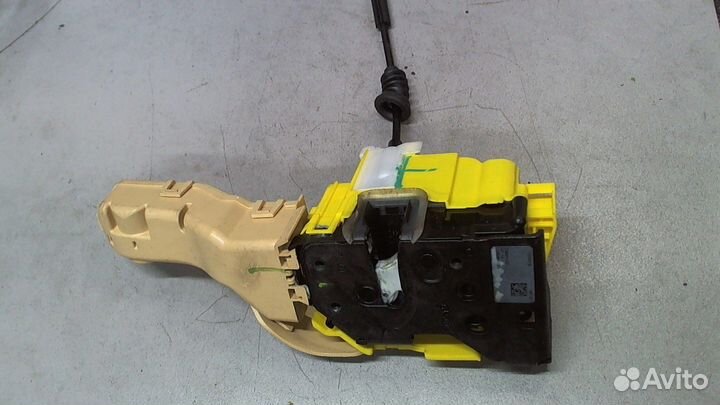 Замок двери Alfa Romeo Giulia 2015, 2020