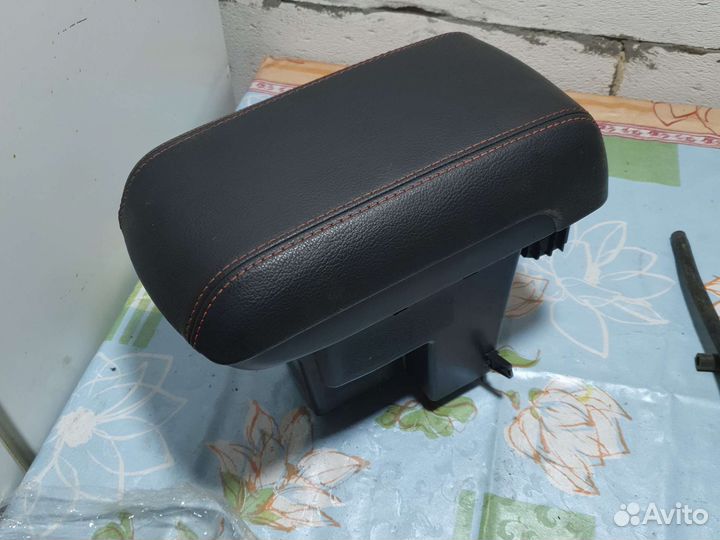 Подлокотник Changan cx 35