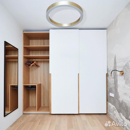 Шкаф с антресолью