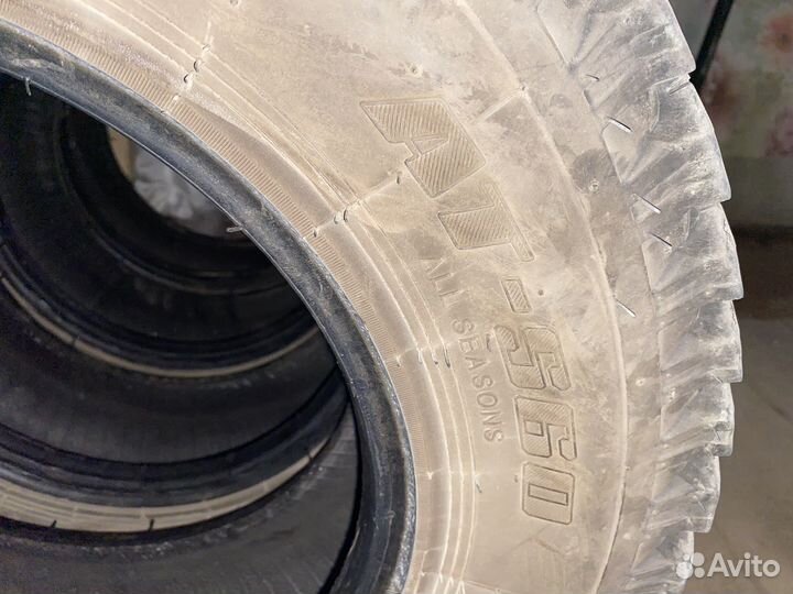 Nortec AT 560 215/75 R15
