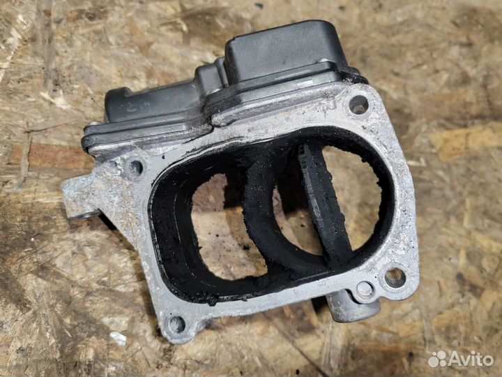 Дроссельная заслонка Volkswagen Amarok рест. 2018