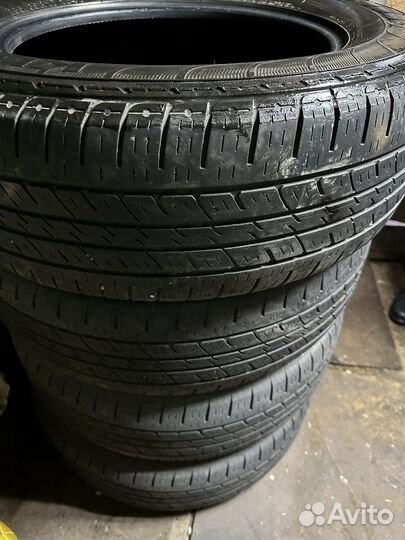 Kumho Solus KL21 235/65 R17