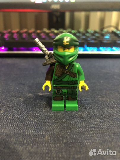 Лего нидзяго минифигурка ллойда