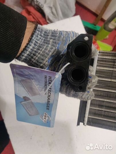 Радиатор печки Мерседес sprinter