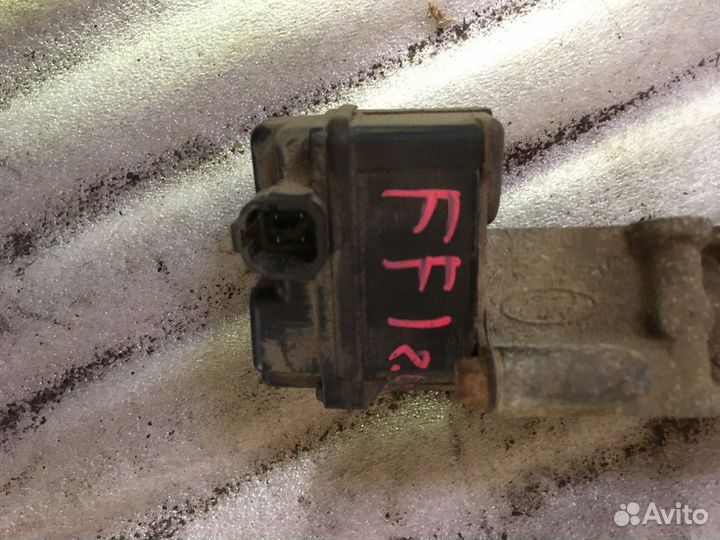 Коллектор впускной нижняя часть (Ford Focus USA)