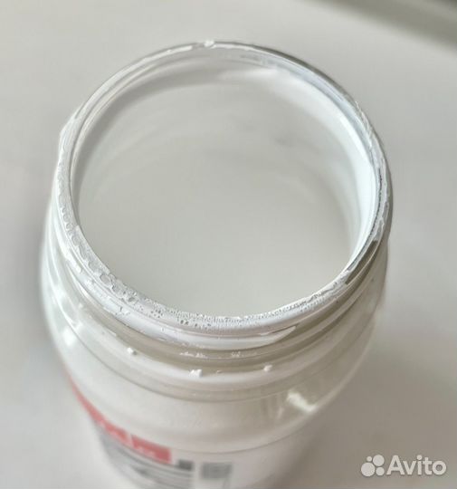 Акриловая краска и аппликаторы