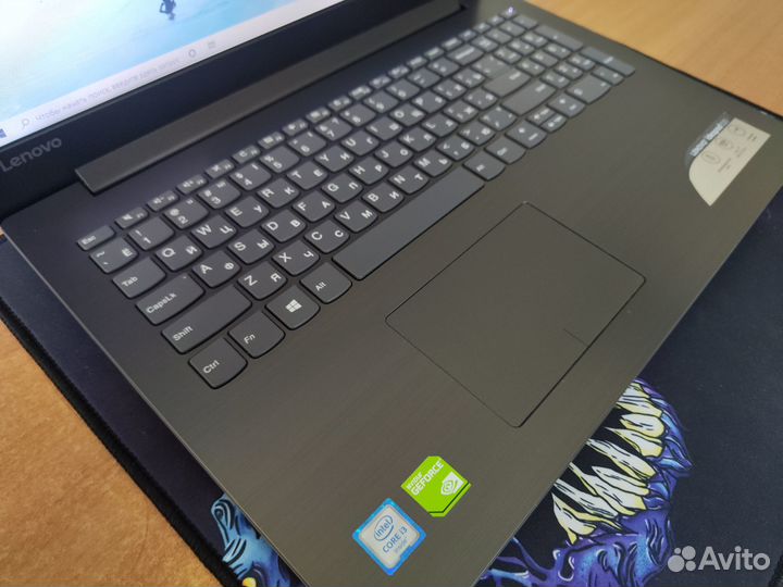 Игровой ноутбук Lenovo