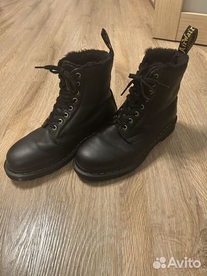 Dr. Martens Утепленные ботинки 1460 Pascal