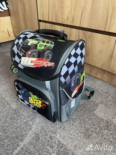 Рюкзак школьный для мальчика