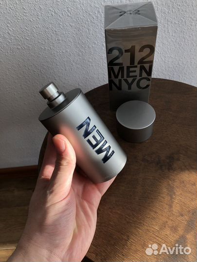 Туалетная вода Carolina herrera 212 Men 100ml