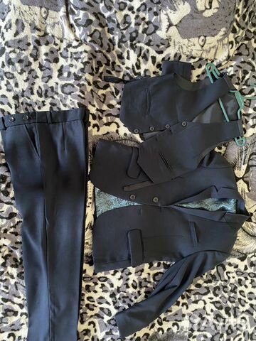 Костюм школьный