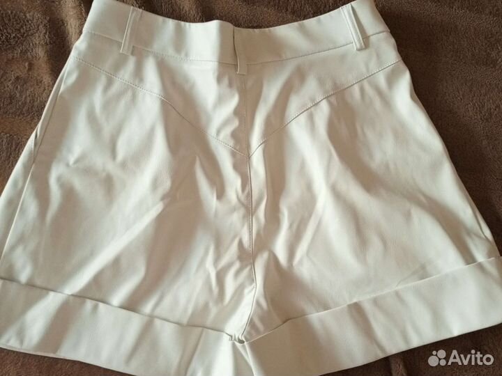 Шорты женские кожаные
