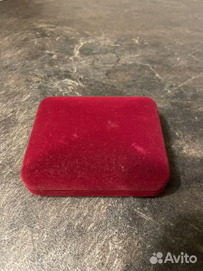 Настольная медаль