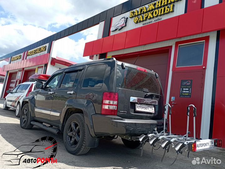 Велоплатформа на фаркоп для 4 велосипедов откидная