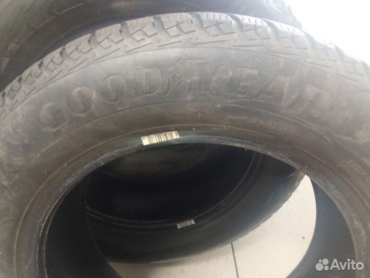 Goodyear UltraGrip Ice 2 195/65 R15 95