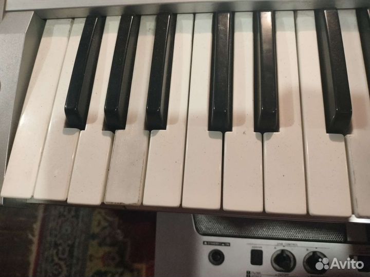 Синтезатор Yamaha PSR e413