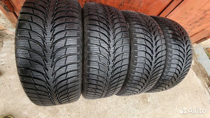 Goodyear UltraGrip Ice+ 205/55 R16