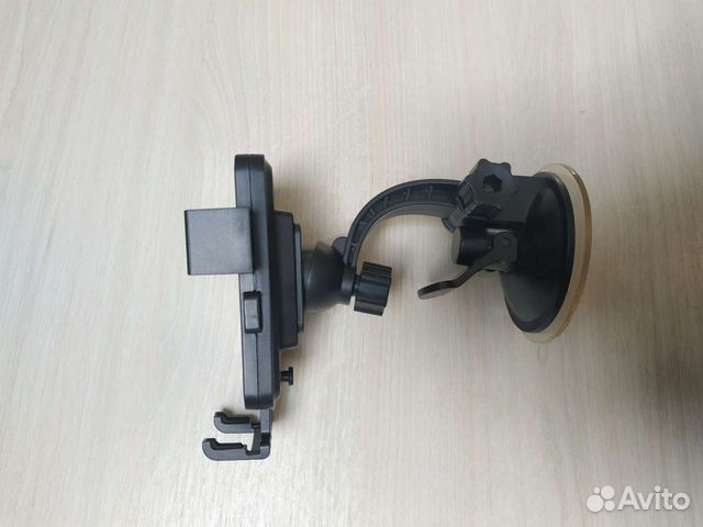 Держатель для телефона в машину